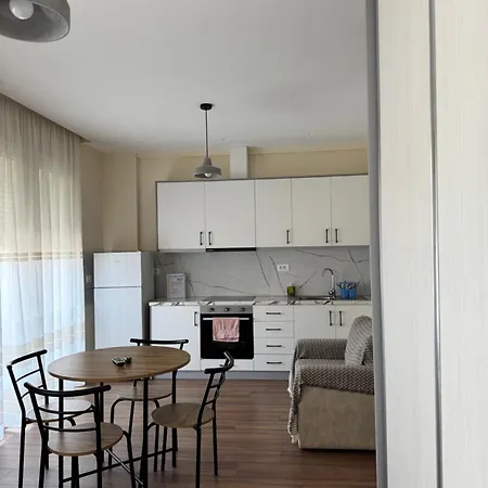 Vers Appartamento Tirana
